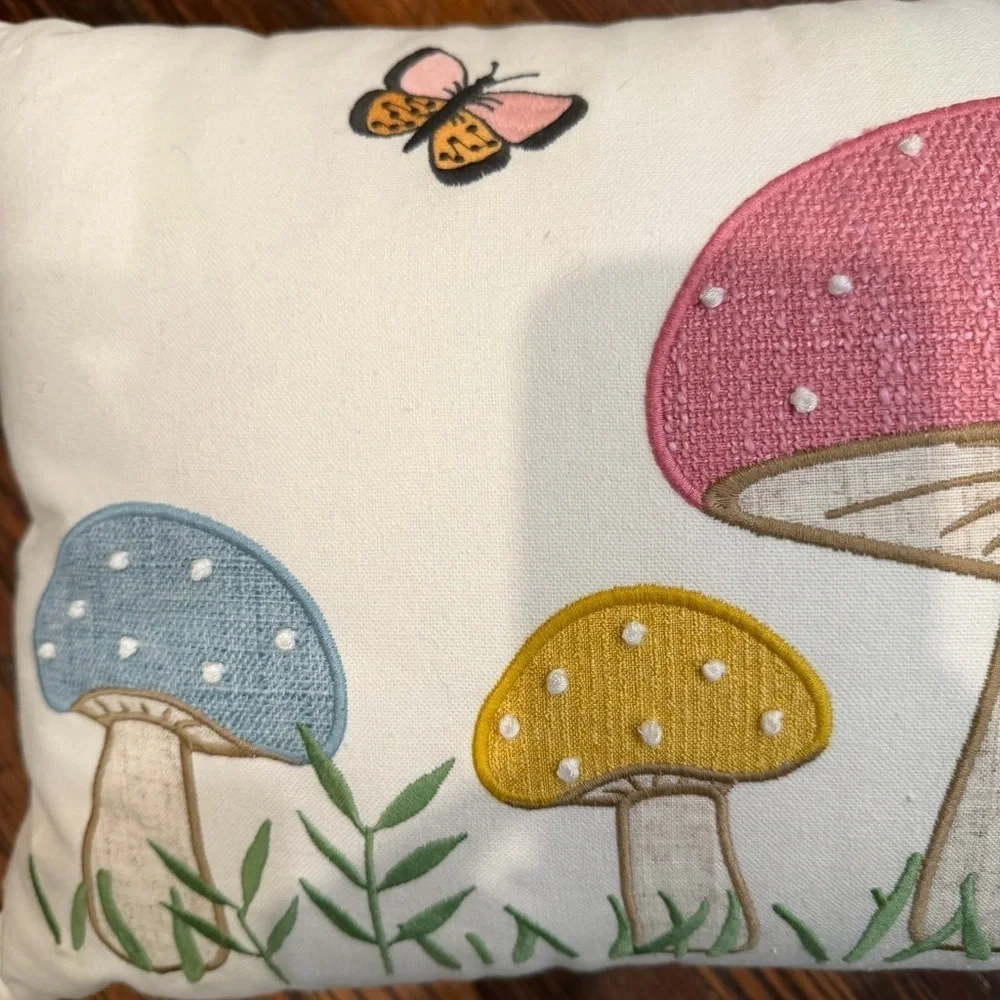 Stupell Industries Groovy Mushrooms Butterfly Lumbar Pillow W/ Crochet Lace EUC